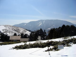 ここから恵那山は・・・結構きつそうだけど・・・そのうち！・・でも、やっぱり、眺める山、かな？